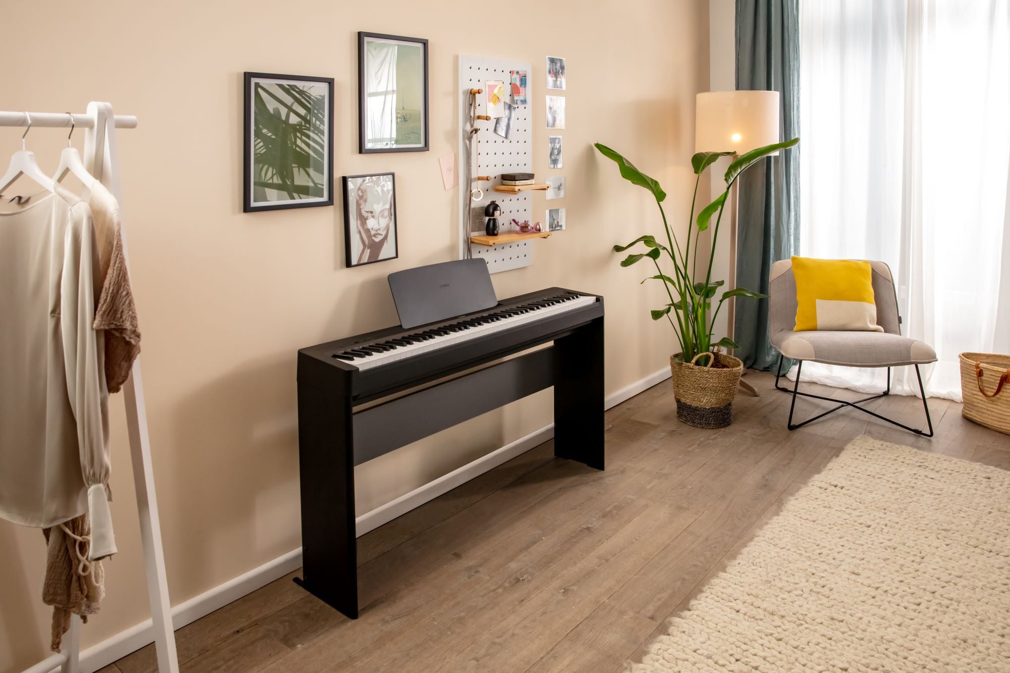 Yamaha L-100 Stand for Yamaha P-145 Portable Digital Pianos